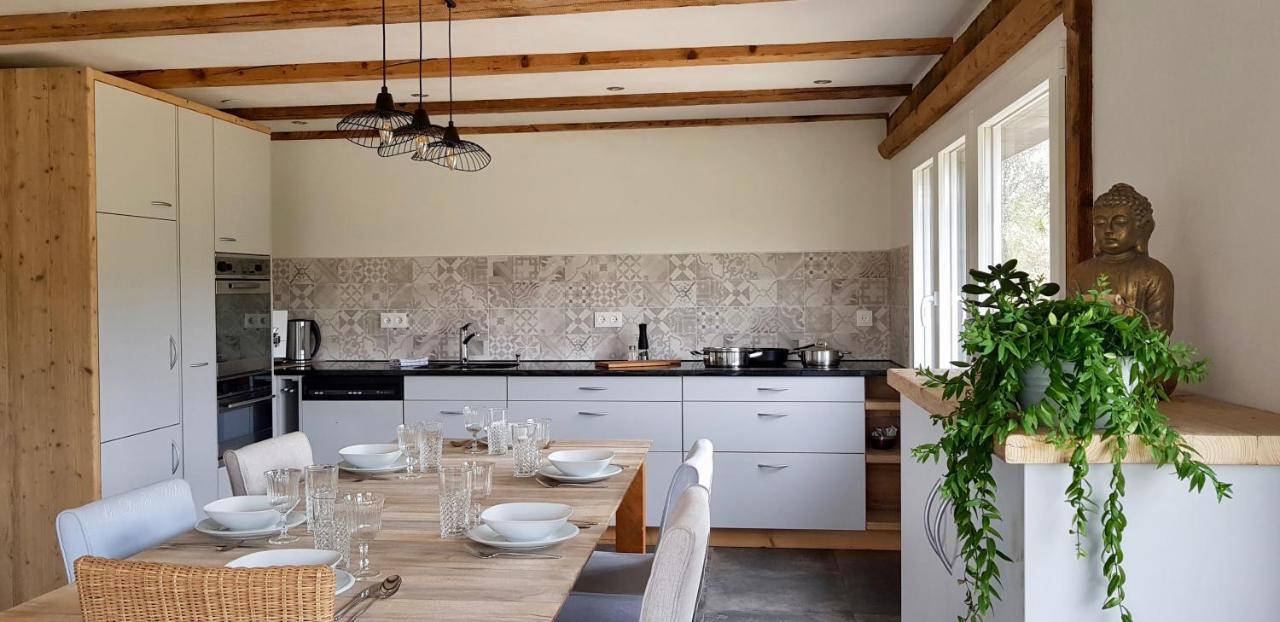 Coeur Oekologisch Mit Viel Ambiente Fuer Seelen-wellness Apartamento *